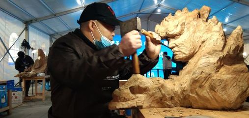 匠心独运，雕琢时代——嵊州木雕现场创作大赛再启华章